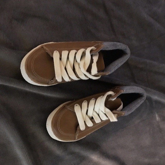 Children's Place Toddlers Shoes Sz11 Laces Pre-Owned - Picture 5 of 5